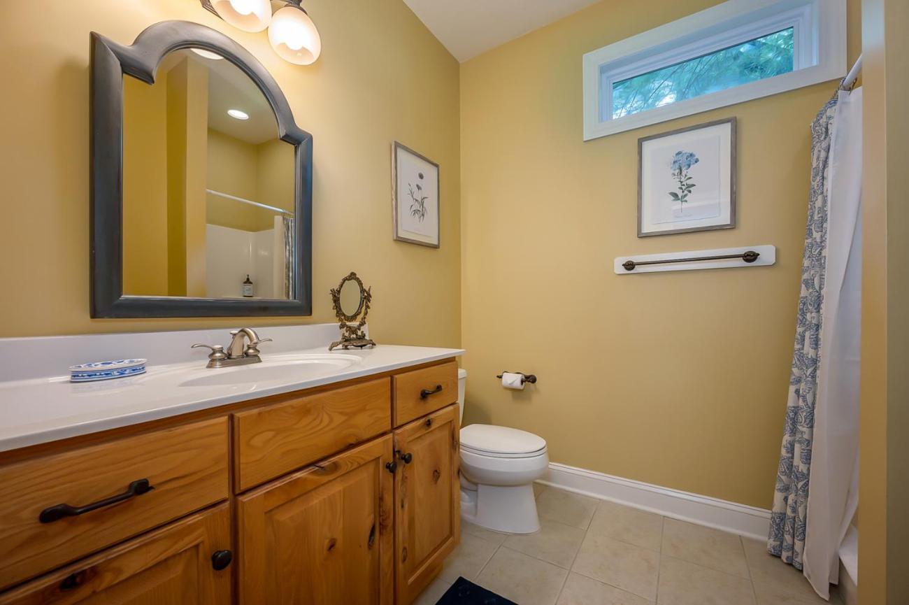 Buttercup Cottage Asheville Bagian luar foto